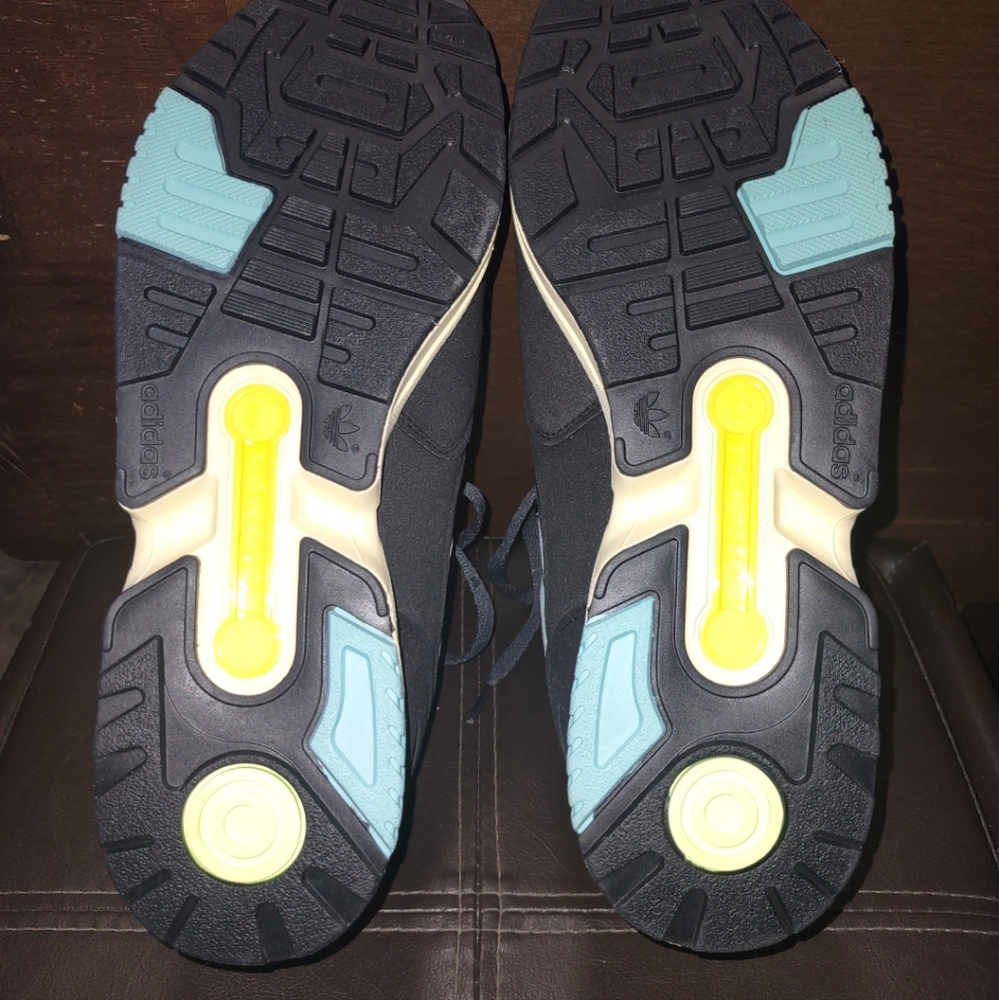 Adidas Torsion Black and Blue Sneakers - Picture 6 of 7